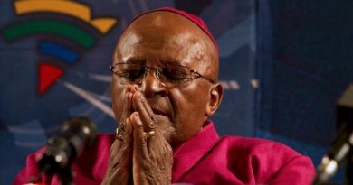Afrique du Sud: l’archevêque Desmond Tutu est mort à l’âge de 90 ans