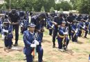 17ème promotion des élèves commissaires et 22ème promotion des élèves officiers de police : Les épaulettes remises